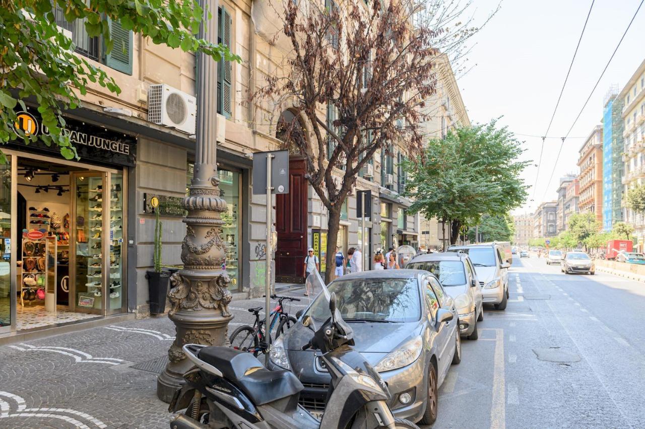Corso Umberto 153 Lejlighed Napoli Eksteriør billede